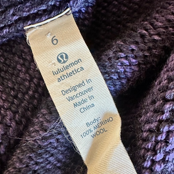 Lululemon Wrap It Up 100% Merino Wool Sweater Size 6 - Picture 9 of 13